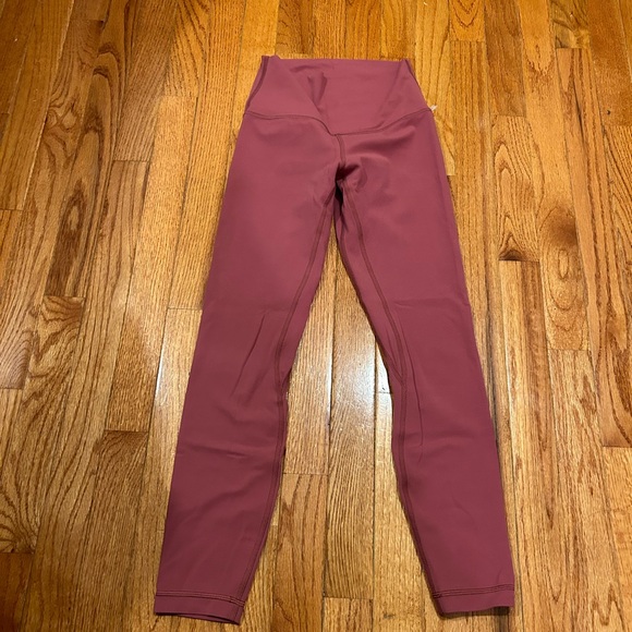 Lululemon leggings sz 4 in pink - Picture 5 of 5